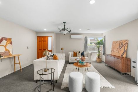 Photo of property in 42 Waimairi Road, Upper Riccarton, Christchurch, 8041