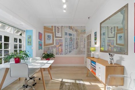 Photo of property in 319 Huia Road, Titirangi, Auckland, 0604