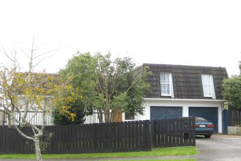 Photo of property in 12 La Salle Drive, Westown, New Plymouth, 4310