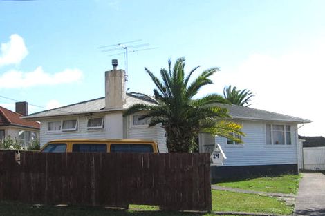 Photo of property in 29 Barrys Road, Glendene, Auckland, 0602