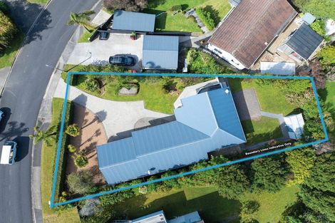 Photo of property in 8 Jean Place, Stanmore Bay, Whangaparaoa, 0932