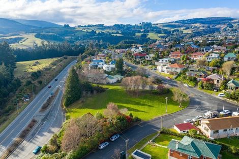 Photo of property in 211 Pine Hill Road, Dalmore, Dunedin, 9010