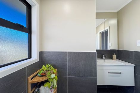 Photo of property in 46 Mears Road, St Andrews, Hamilton, 3200