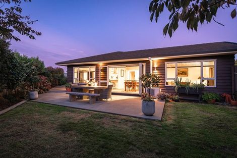 Photo of property in 2 Patterson Lane, Raumati Beach, Paraparaumu, 5032