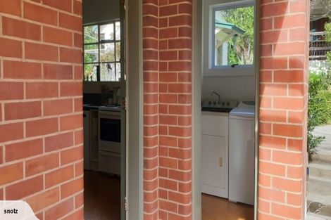 Photo of property in 18 Newgate Street, Picton, 7220