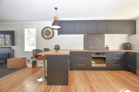 Photo of property in 18 Brooklyn Road, Carterton, 5713