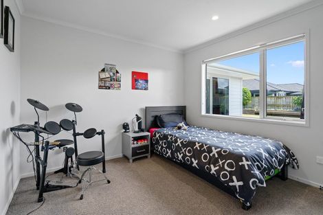 Photo of property in 26 Lilac Close, Cambridge, 3434