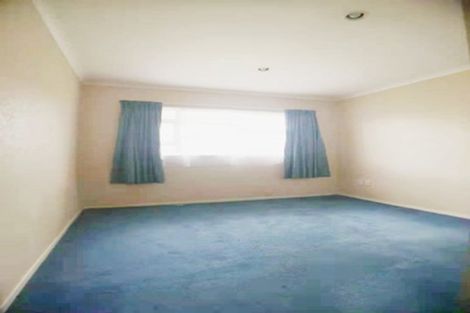 Photo of property in 11 Carlingford Drive, East Tamaki, Auckland, 2016