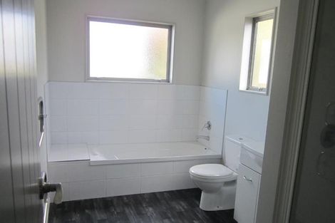 Photo of property in 2 Sunrise Avenue, Owhata, Rotorua, 3010