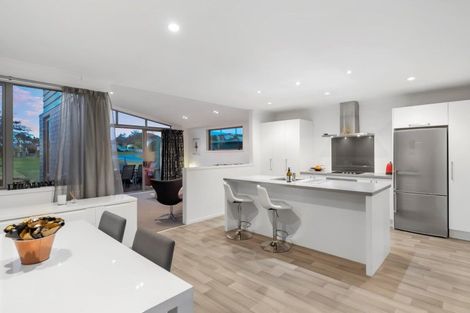 Photo of property in 14 Scoria Close, Pyes Pa, Tauranga, 3112