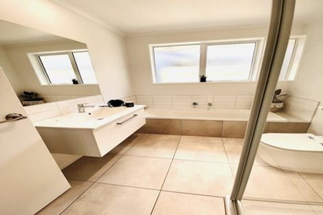 Photo of property in 11 Apostle Mews, Papamoa, 3118