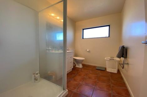 Photo of property in 5 Pigeonwood Lane, Woodridge, Wellington, 6037