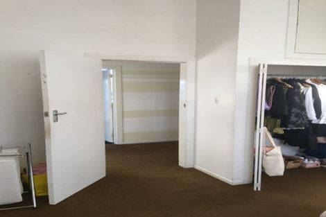 Photo of property in 10 Prince Street, Mount Victoria, Wellington, 6011