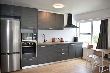 Photo of property in 9/32 Akaroa Drive, Maupuia, Wellington, 6022