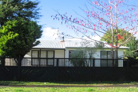 Photo of property in 6 Taksan Place, Pukete, Hamilton, 3200