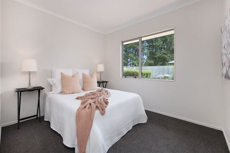 Photo of property in 11 Amoka Crescent, Parklands, Christchurch, 8083