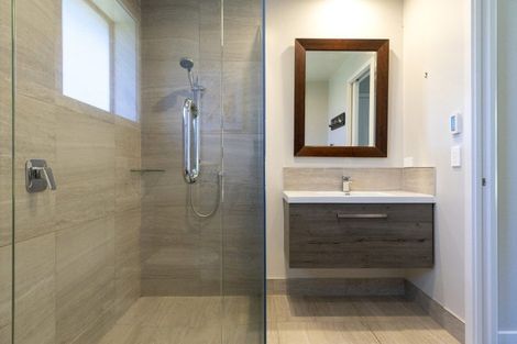 Photo of property in 146 Highland Drive, Acacia Bay, Taupo, 3385