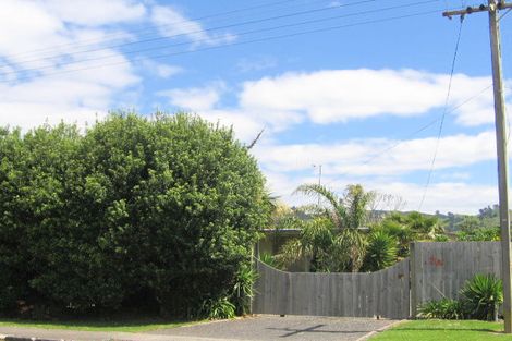Photo of property in 2a Hillview Road, Waihi Beach, 3611