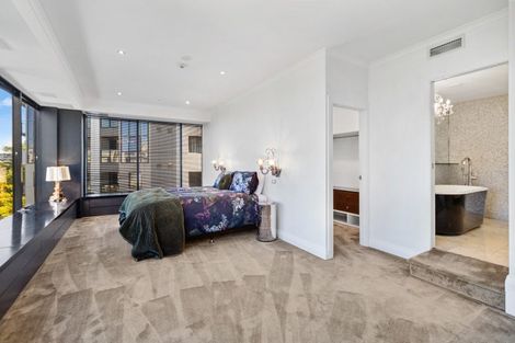 Photo of property in 9d/2 Saint Martins Lane, Grafton, Auckland, 1010