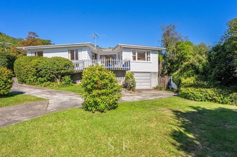 Photo of property in 53 Seddon Street, Waikanae, 5036