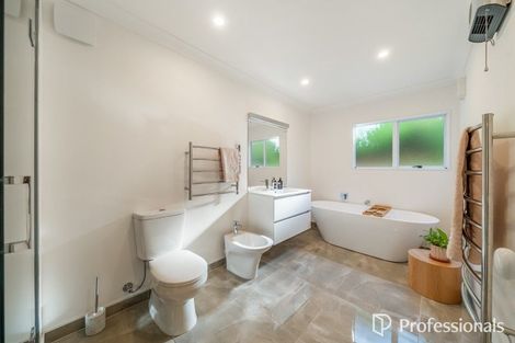 Photo of property in 115 Normandale Road, Normandale, Lower Hutt, 5010