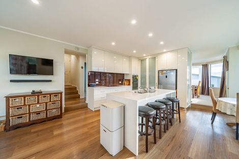 Photo of property in 5 Bowsprit Way, Whitby, Porirua, 5024