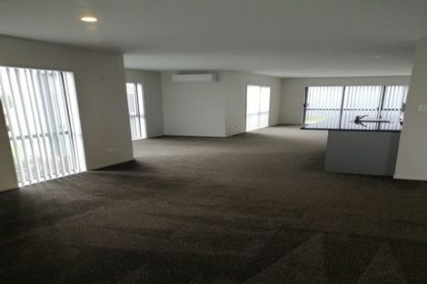 Photo of property in 49 Treestump Road, Takanini, 2112