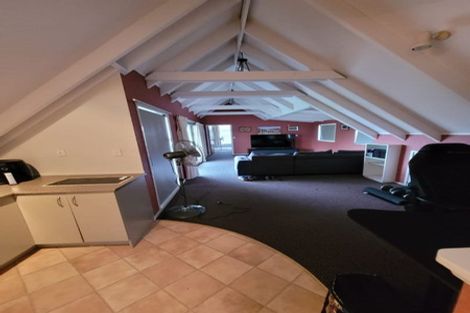 Photo of property in 1/23 Royal Road, Massey, Auckland, 0614