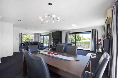 Photo of property in 2 Ludlow Drive, Huntingdon, Ashburton, 7774