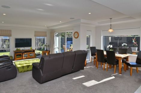 Photo of property in 31 Carmichael Street, Rangiora, 7400