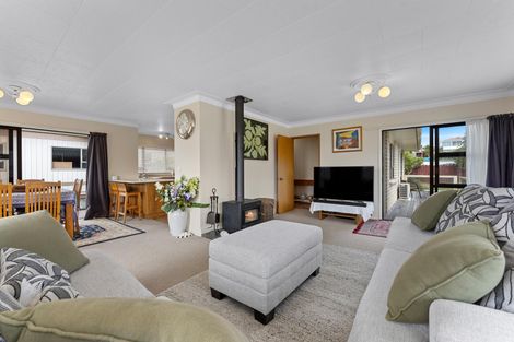 Photo of property in 3 Kotuku Place, Snells Beach, 0920