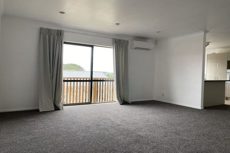 Photo of property in 227 Triangle Road, Massey, Auckland, 0614