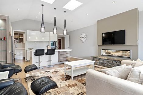 Photo of property in 6 Black Barn Lane, Bethlehem, Tauranga, 3110