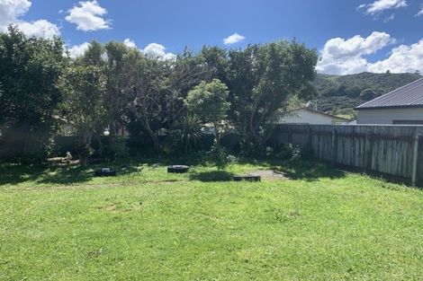 Photo of property in 39 Bledisloe Crescent, Wainuiomata, Lower Hutt, 5014