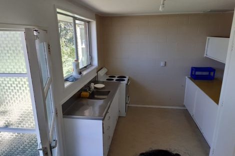 Photo of property in 2/9 John Court Street, Birkenhead, Auckland, 0626