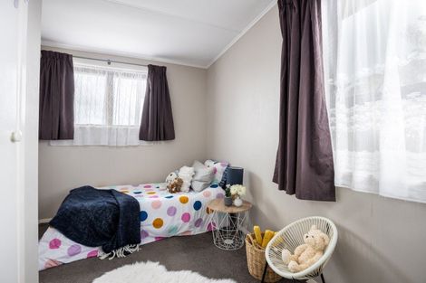 Photo of property in 10 Carey Street, Waitara, 4320