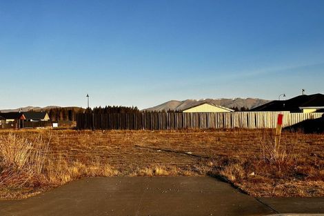 Photo of property in 14 Canal Place, Twizel, 7901