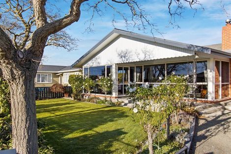 Photo of property in 24 Rugby Street, Waimate, 7924