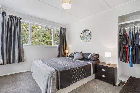 Photo of property in 673 West Coast Road, Oratia, Auckland, 0604