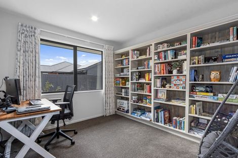 Photo of property in 6 Altai Place, Rolleston, 7615