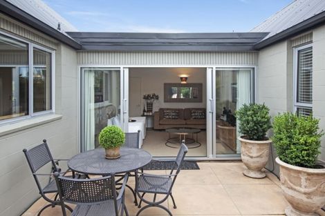 Photo of property in 121 Condell Avenue, Papanui, Christchurch, 8053