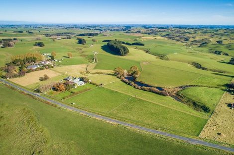Photo of property in 1564 Cheltenham Hunterville Road, Waituna West, Rewa, 4780