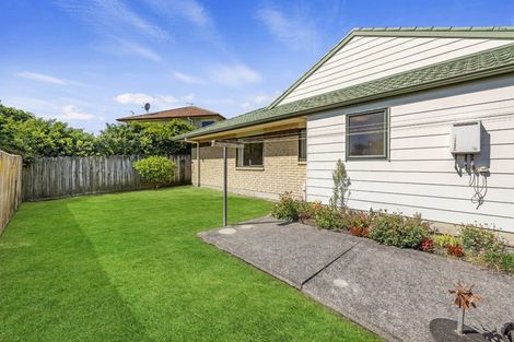 Photo of property in 19 Emmerdale Avenue, Papakura, 2110