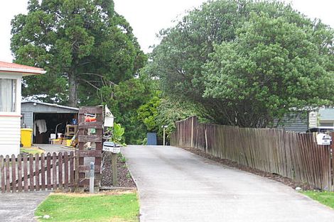 Photo of property in 86 Lauderdale Road, Birkdale, Auckland, 0626