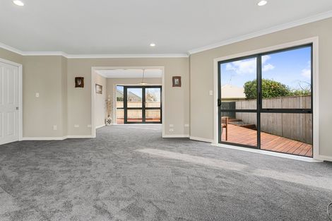 Photo of property in 10 Damio Place, Cambridge, 3434