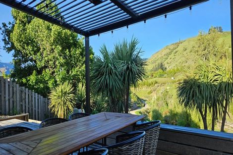 Photo of property in 39 Red Cottage Drive, Lake Hayes, Queenstown, 9304