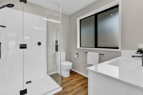 Photo of property in 18d Virginia Place, Whalers Gate, New Plymouth, 4310