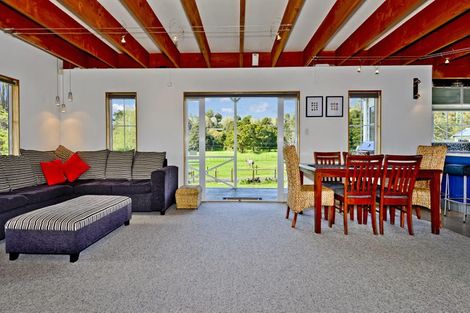 Photo of property in 20 Waitoki Road, Waitoki, Kaukapakapa, 0871