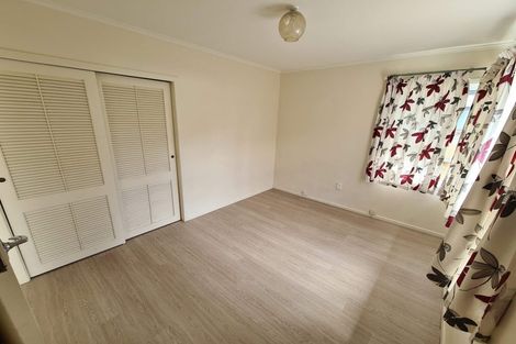 Photo of property in 6 Longburn Road, Henderson, Auckland, 0610