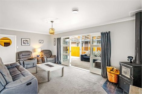 Photo of property in 150 Pacific Road, North New Brighton, Christchurch, 8083